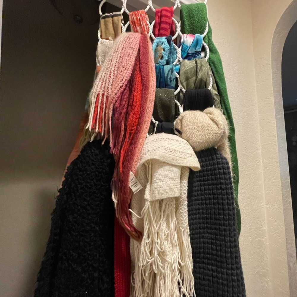 White Hanging Scarf Organizer - Picture 2 of 4